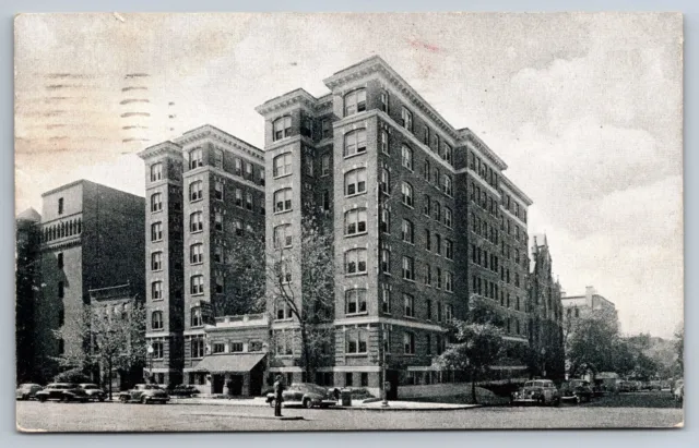 New Colonial Hotel w/ antique cars Washington D. C.  Postcard