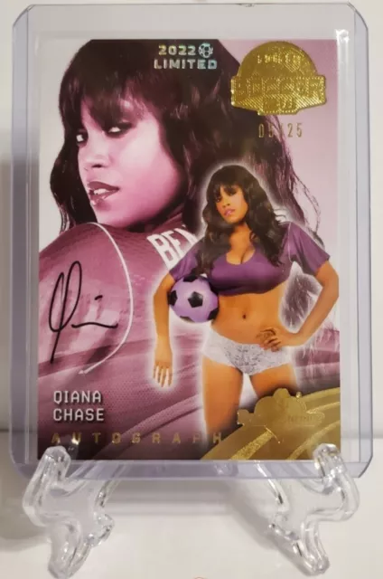 2022 Benchwarmer Limited Soccer Auto Card: Qiana Chase (Gold Foil) 5/25