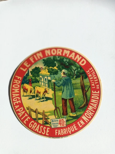 Broche Ancienne Normande Signée Fradec 1920 - Couple De Normands - Email Sur Laiton Doré