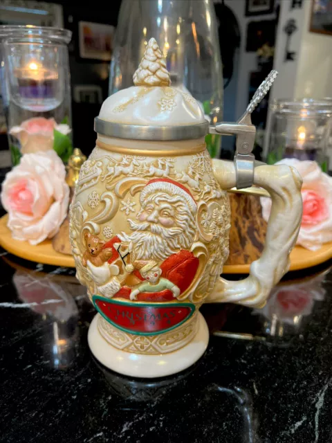 Avon Fine Collectables 1994 Father Christmas Stein- Beer Mug
