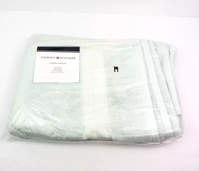 Tommy Hilfiger Modern American Seaglass Green 30 x 54 in Soft Home Bath Towel