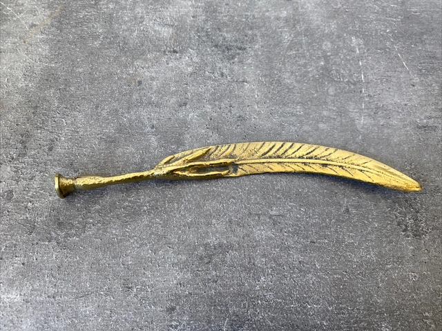 Ancien Coupe Papier Sceau Cachet Doré Patte Oiseau Et Plume Deco Rétro