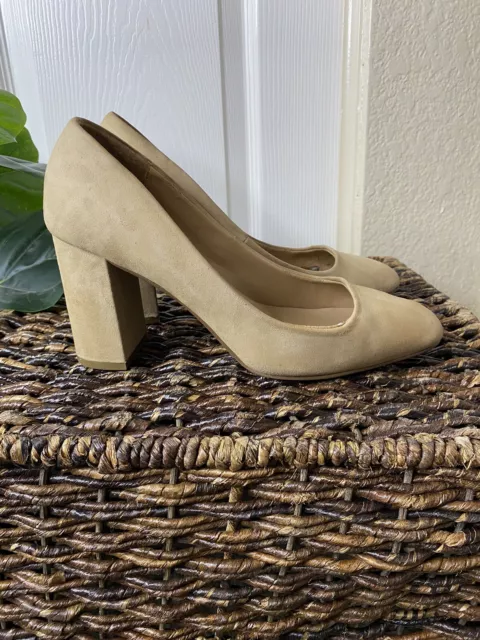 BANANA REPUBLIC BLOCK heels shoes suede pumps beige Square Toe Sz 7/38 ...