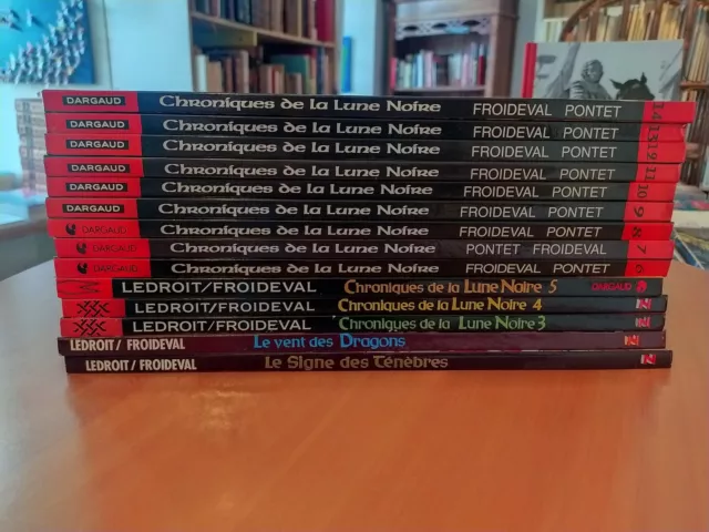 Chroniques de la lune noire. Lot de 14 tomes dont 11 EO. Très bon état