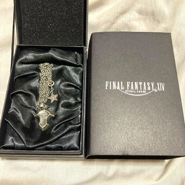 FF14 FINAL FANTASY XIV　Silver Pendant FINAL FANTASY® XIV SILVER PENDANT: UNBREAKABLE BONDS