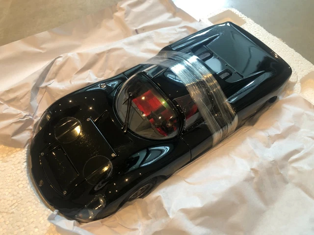 PORSCHE 910 de 1967 street noir black au 1/18 d EXOTO MOTORBOX MTB