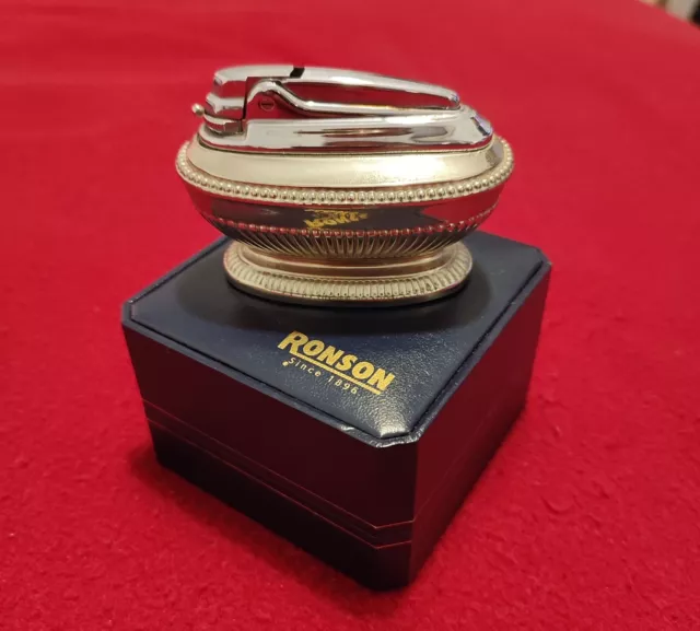 Accendino da tavolo Ronson Queen Anne anni '80