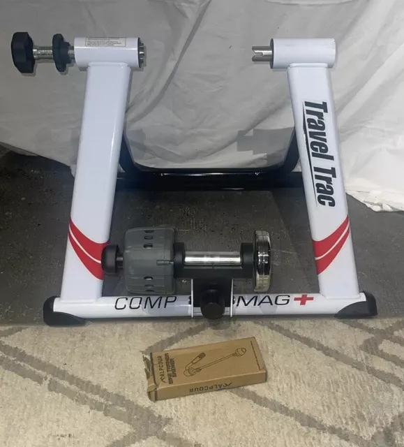 TRAVEL TRAC COMP Fluid Resistance Indoor Bike Bicycle Trainer
