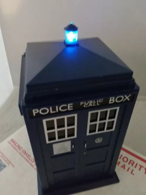 DOCTOR WHO ELECTRONIC TARDIS REAL MOVIE SOUNDS Cookie Jar OFFICE BOX Light FX.