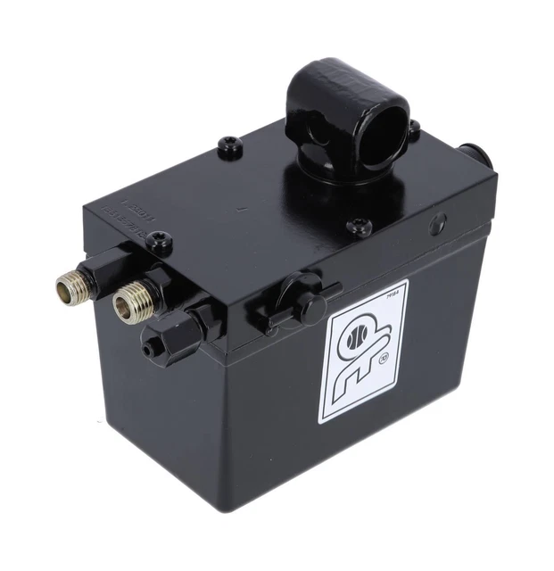 Cabin tilt pump DT Spare Parts 1.23011 Cabin tilt pump 250 ml M12 x 1,5 M14