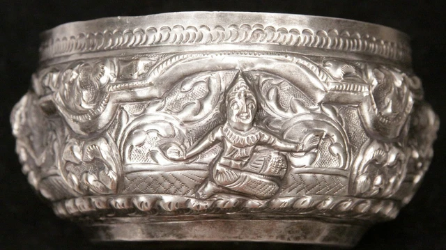 Antique Vintage Burmese Thai Repousse 650 Silver Thabeik Bowl Water Offering Old 4