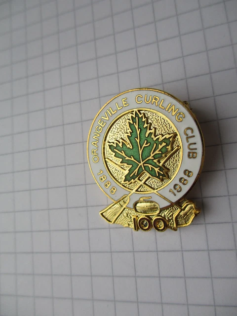 cc108) Pin Brooch Orangeville Curling Club 100 Years of Curling