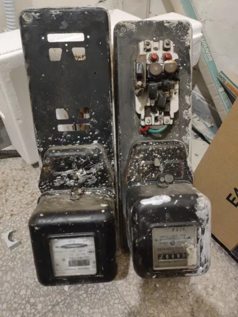 N. 2 Contatori corrente aleternata vintage Anni 60'