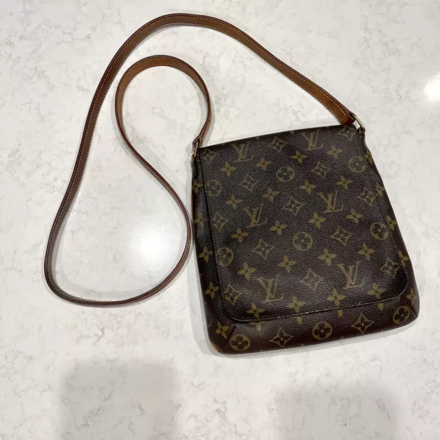 Authentic LOUIS VUITTON Monogram Musette Salsa Cross Body Bag