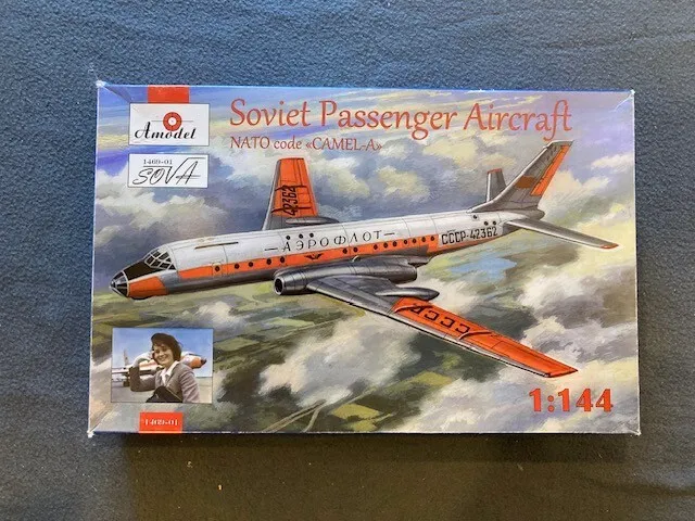 AModel Tupolev TU-104 Aeroflot 1:144 Flugzeug Modellbausatz Kit