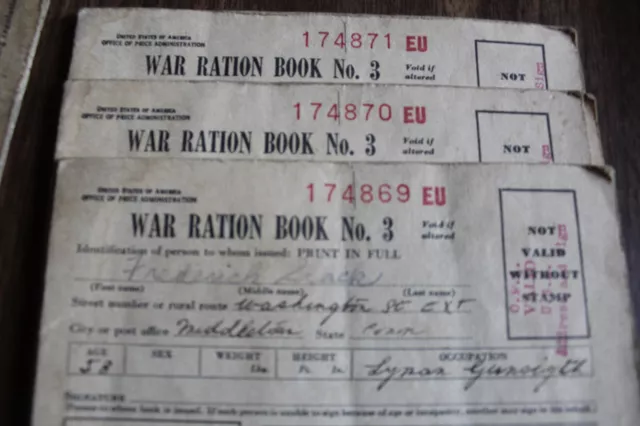 4 WAR RATION BOOKS ~ 3 W/Consecutive numbers #3 & a #4 ~ MIDDLETOWN CT ~ 1943