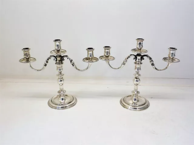 Coppia Super Cast Candelabro Argento Stile Georgiano, Londra 1977 Wakely & Wheeler