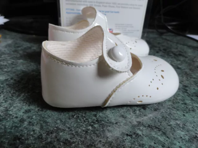 chaussures bébé Baypods pointure17 UK size 1 3