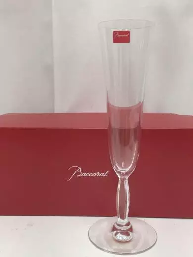 Baccarat Onde Champagne Flute Size 2.2 x 9 in Unused in Box DOM PERIGNON