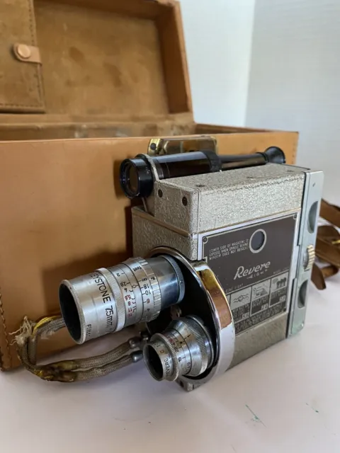 Vintage Revere Eight Model 70 Movie Camera W/ Case!