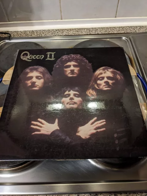 Queen - Queen II - 1974 UK Vinyl