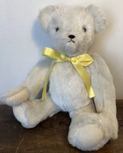Vintage Teddy Bear. Jointed