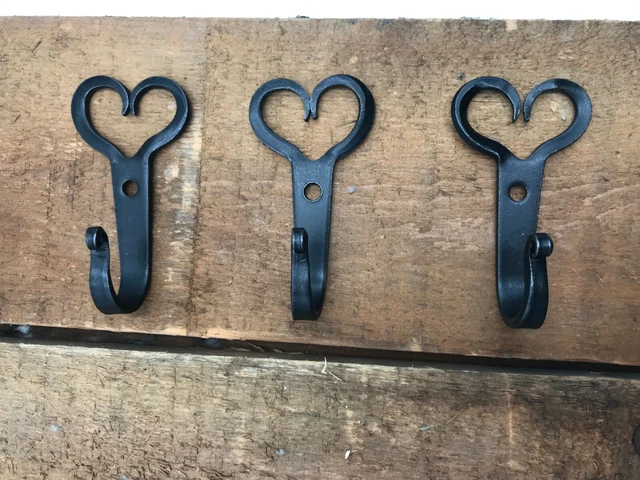 Metal Heart Wall Mounted Hook Wrought Iron clothing coats towels hats Amish USA