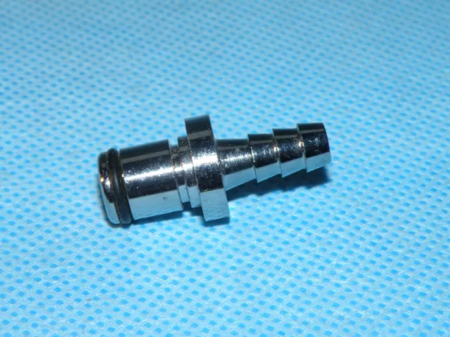 Insufflator output tubing connector, 12mm insert with gasket