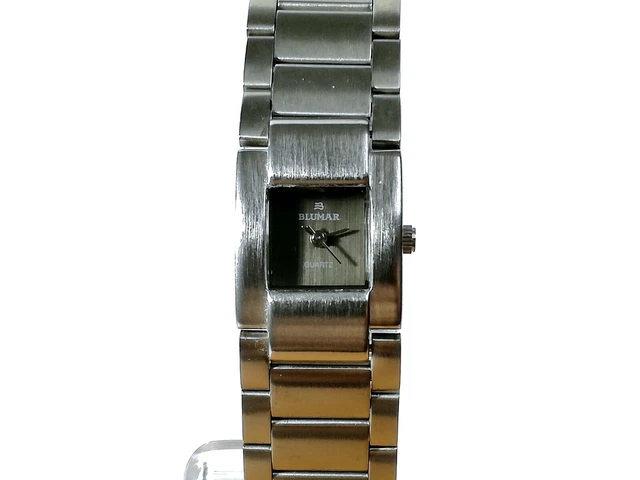 Outlet montre sales