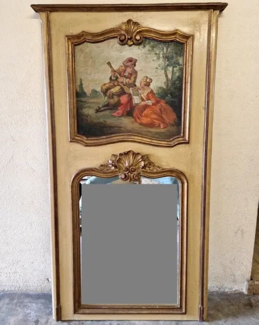 Trumeau en bois laqué de style Louis XV  décor de coquilles miroir glace Trianon
