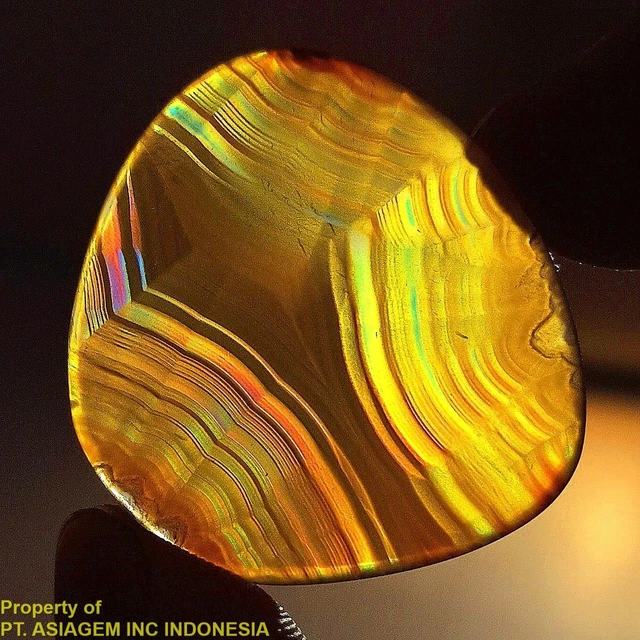 23ct 'A' Grade Rainbow IRIS AGATE ~Multi-Color Fire~ 1-of-a-kind ~100% Natural