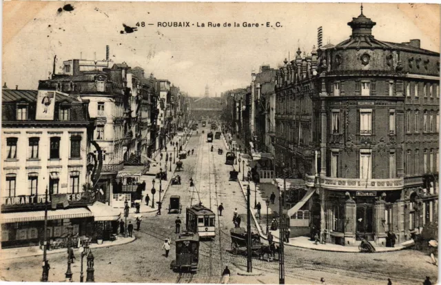 CPA ROUBAIX - La Rue de la Gare (205085)