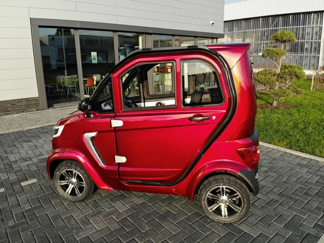 E-Leichtkraftauto Elektromobil Kabinenroller Mopedauto Elektrokleinwagen E-Auto