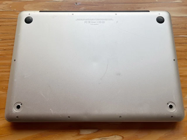 MacBook pro 13 Late 2011 2,4 GHz Intel Core i5 4GB SSD 256 GB 2