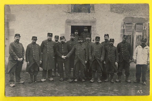 cpa Carte Photo MILITAIRES SOLDATS du 61e Régiment Souvenir de la Guerre 1914-15