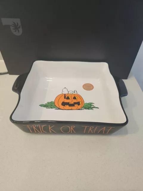 Rae Dunn Halloween Peanuts Snoopy Baking Dish Ceramic - TRICK OR TREAT
