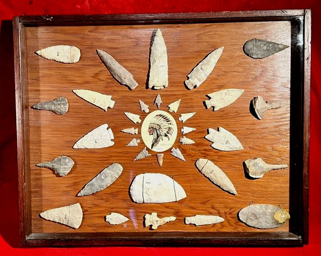 Exceptional Collection Of Fine Texas Arrowheads Drills Hide Scrapers & Knives