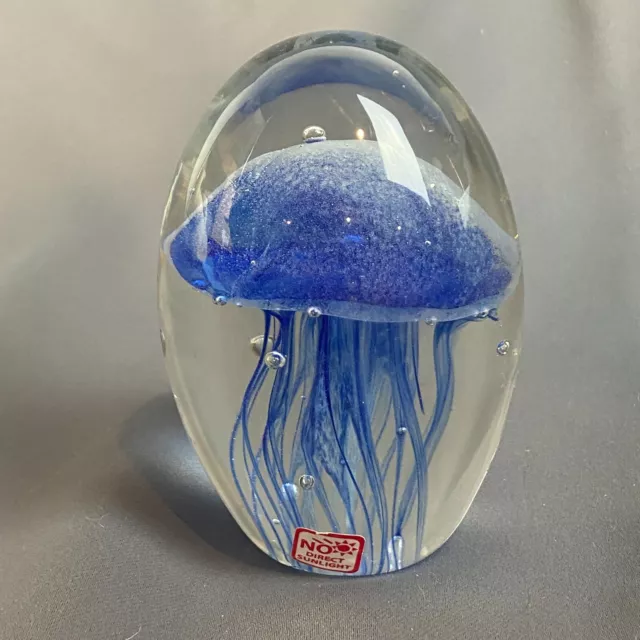 Dynasty Gallery Blue Jellyfish Art Glass Paperweight 4" Tall Glows in Dark!