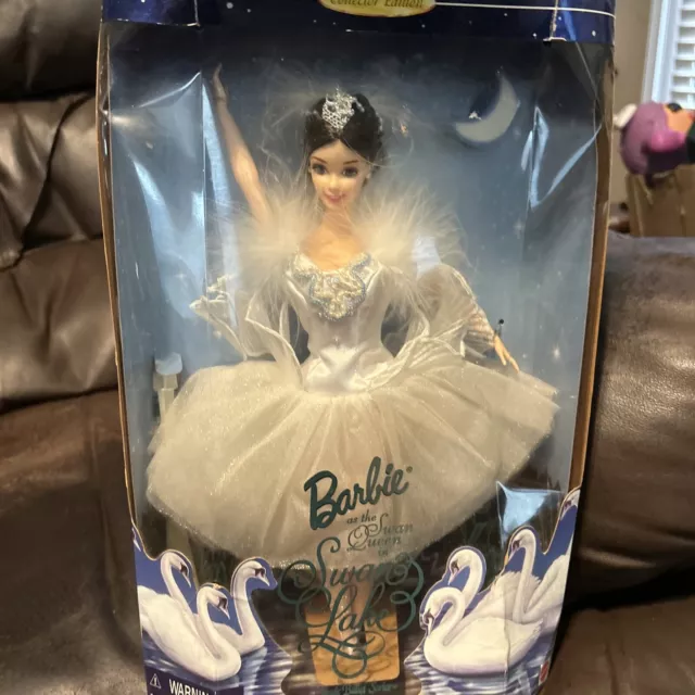 1997 Barbie as the Swan Queen in Swan Lake #18509 Classic Ballet Series