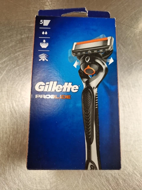 Afeitadora manual con tecnología Gillette Fusion Proglide Flexball