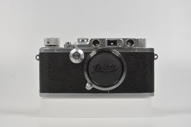Leica III Model F - 262891 - Elmar 3.5/5 - 390026 - Tasche - Originalzustand