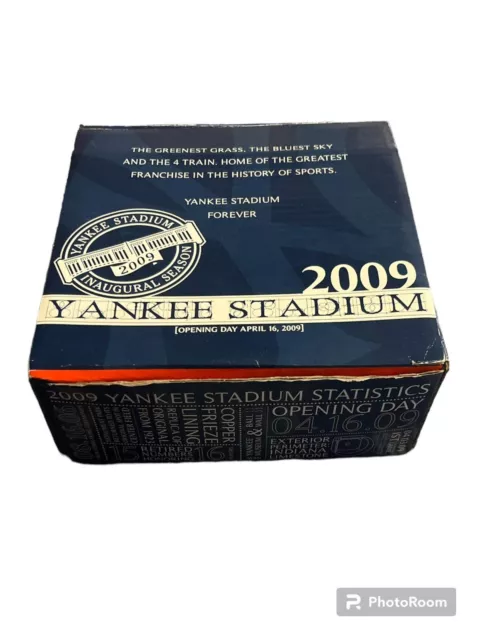 Yankee Stadium New York Yankees 2009 Inaugural Season Stadium Replica Sga