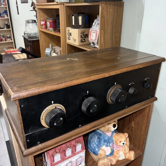VINTAGE 1920S RADIOS Antique Early KIT RADIO Great Shape Great Parts