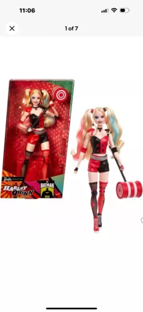 DC Comics Barbie Signature sharky Muneca