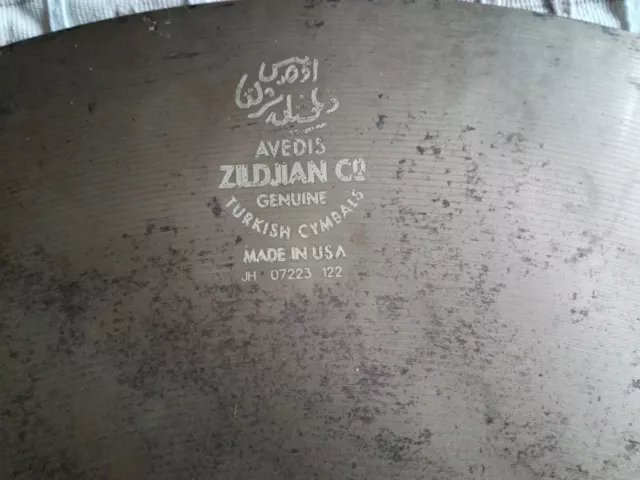 PIATTO ZILDJIAN AVEDIS Z CUSTOM DA 17 pollici 3