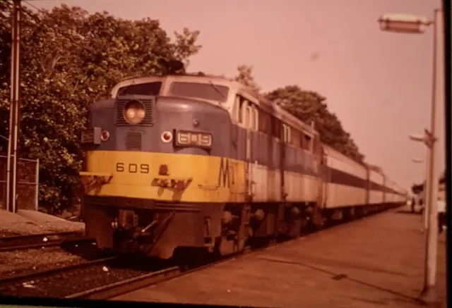 Vtg 35mm Slide Railroad Train Diesel Engine 609 Duplicate