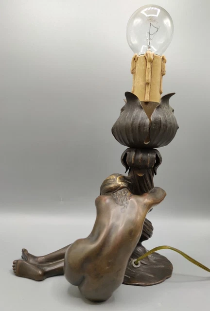 Antica Lampada In Bronzo Donna Liberty Art Nouveau Primo Decennio 1900 XX Sec