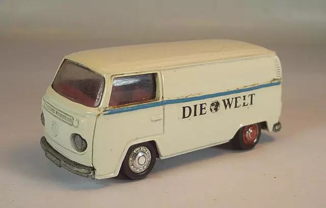 Schuco 1/66 Nr. 31791 Volkswagen VW T2 Bus Die Welt #561