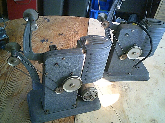 PROJECTEUR ANCIEN EUMIG P8 Imperial + Valise Occasion EUR 20,00