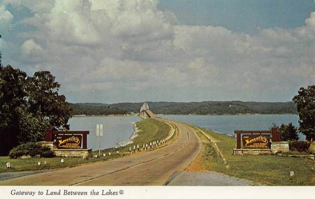 Kentucky Lake State Park Eggner's Ferry Bridge Sailing Fishing Vtg Postcard S9